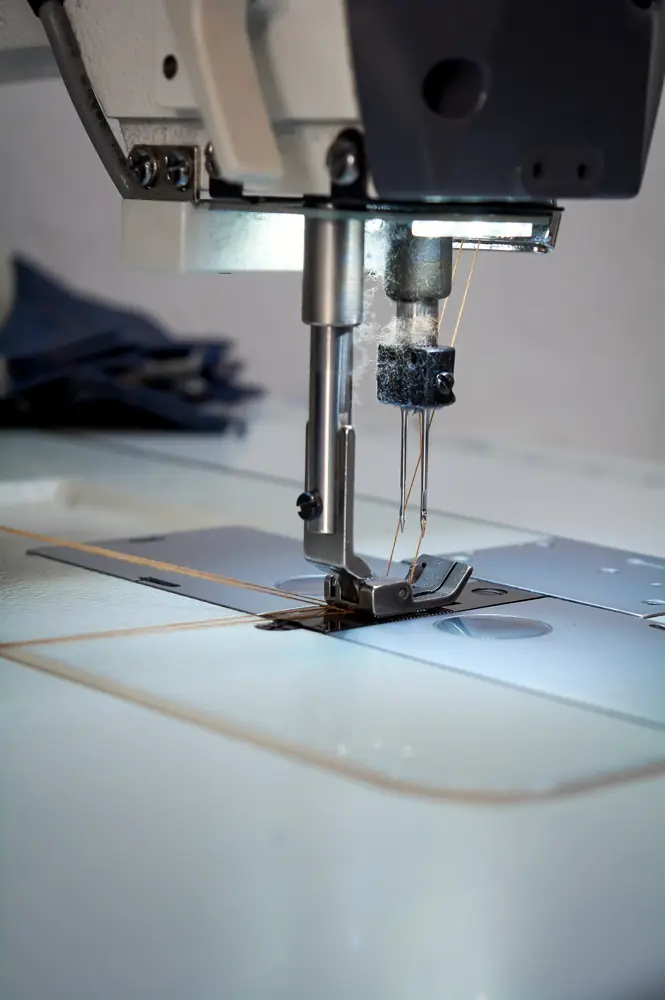 Aguja de máquina de coser